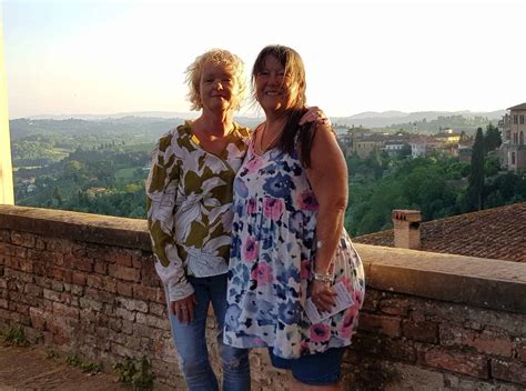 Team Papillon Trek Duo Papillon Lingerie