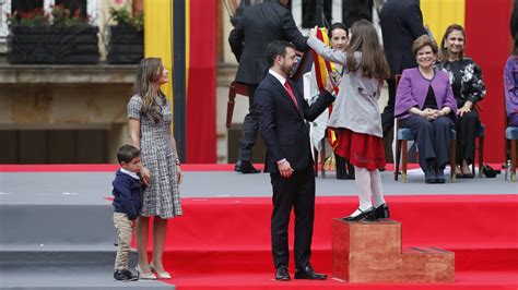 La Promesa De Carlos Fernando Galán A Su Hija Julieta Quien Le Puso La Banda Como Alcalde “voy