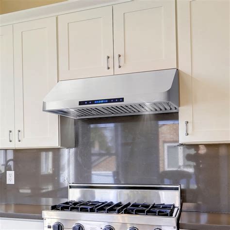 Cosmo presents a professional style range hood perfect for homeowners