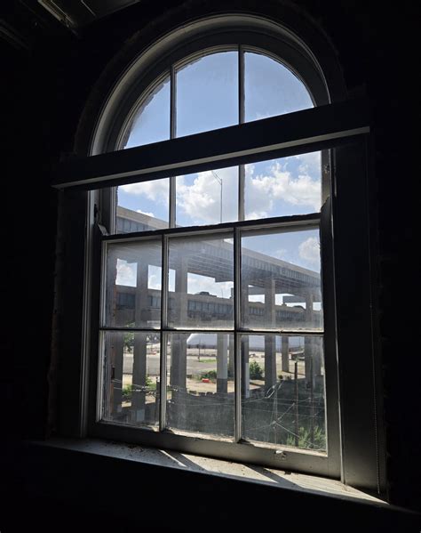 longworth hall parking lot cincinnati 10