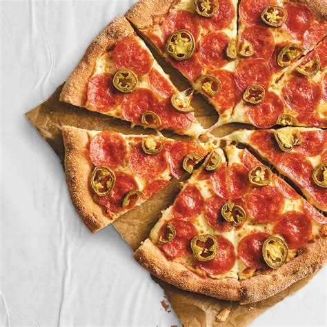 Pizza Hot Pepperoni Zamów Delivery W Pizza Hut