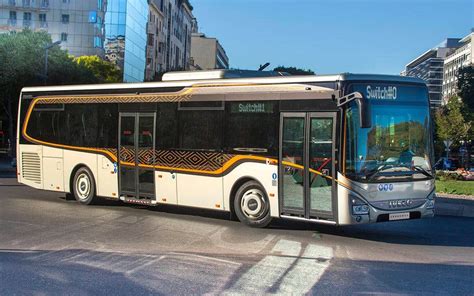 Autob S El Ctrico Iveco Bus Electric Crossway Con Bater As De A