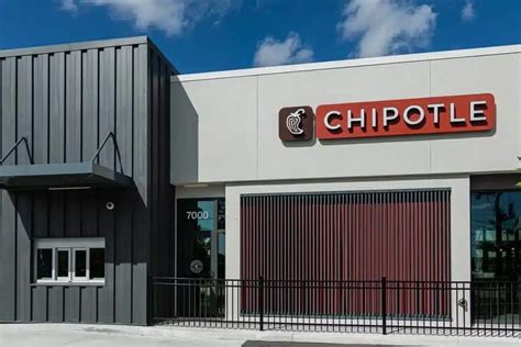 Chevys Fresh Mex Menu Prices With Calories Updated 2025 Thefoodxp