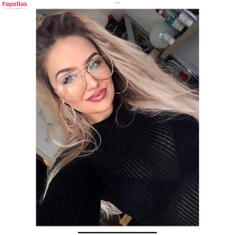 Amator Csajok Aka F Lillaa Aka Petratimea Nude Leaks OnlyFans Fapellas