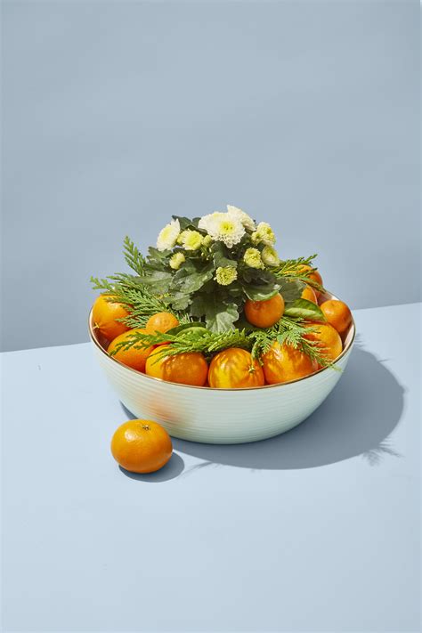 Good Housekeeping Fresh Ideas On Holiday Decorating Tricks Chronicle