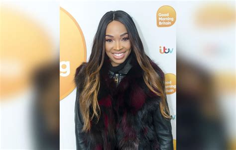 Malika Haqq Poses Nude At Months Pregnant