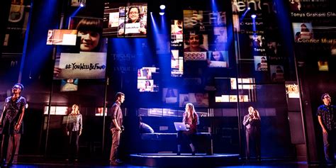 Review Dear Evan Hansen Spotlights The Importance Of Community And