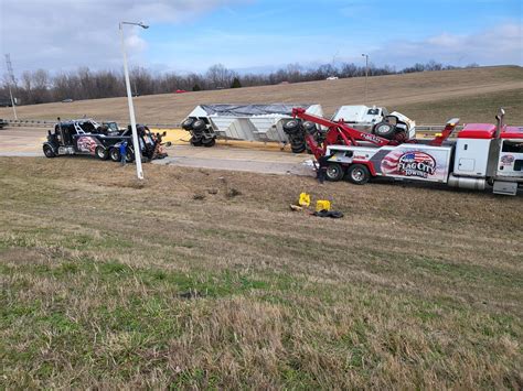 Flag City Towing | Gallery | Flag City Towing