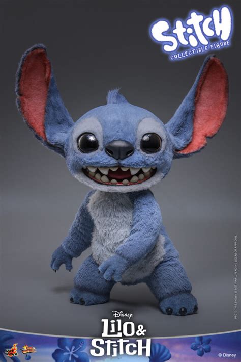 STITCH Collectible Figure By Hot Toys Figuristi Store