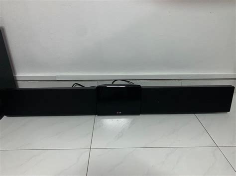 LG BB4330A Soundbar & S43A3-D Active Subwoofer, Audio, Soundbars ...
