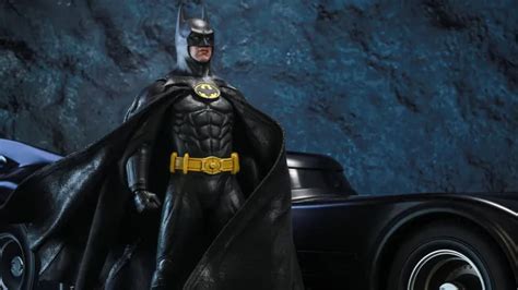 Got A Spare Grand Hot Toys Reissues Batman Figure And Batmobile High Def Digest