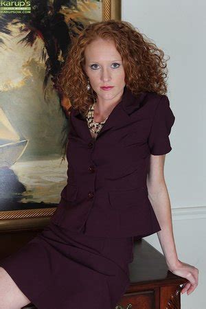 Lovely Beautiful Mature XXX Dessert Picture 14