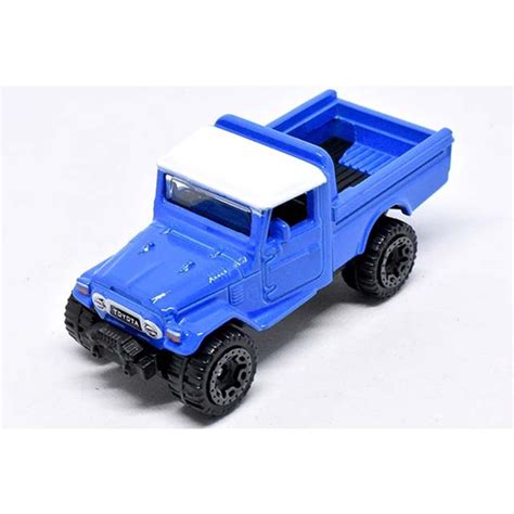 Carrinho Miniatura Hot Wheels Toyota Land Cruiser Hw Hot Trucks Escala Em Promo O