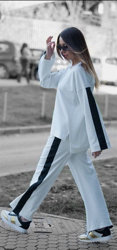 pin  zamira carka  veshje sportive sporty outfits womens workout