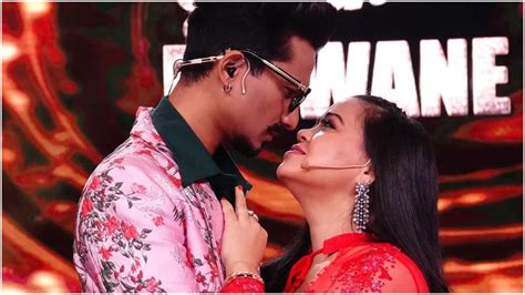 Bharti Singh And Haarsh Limbachiya In The Indian Game Show द इंडियन