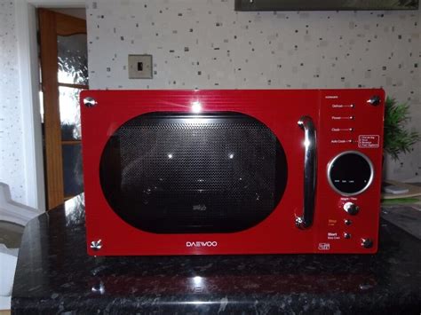 Daewoo Retro Microwave Oven, 23 Litre, Red/Brand NEW | in Livingston ...