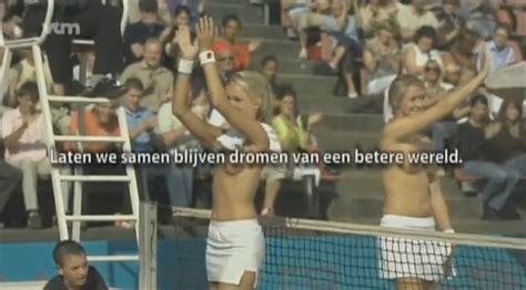 Naked Ким Engelbosch Added 07 19 2016 by