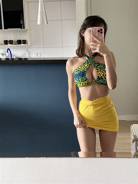 Onlyfans Porn Hub On Twitter Pronta Pra Acompanhar A Copa