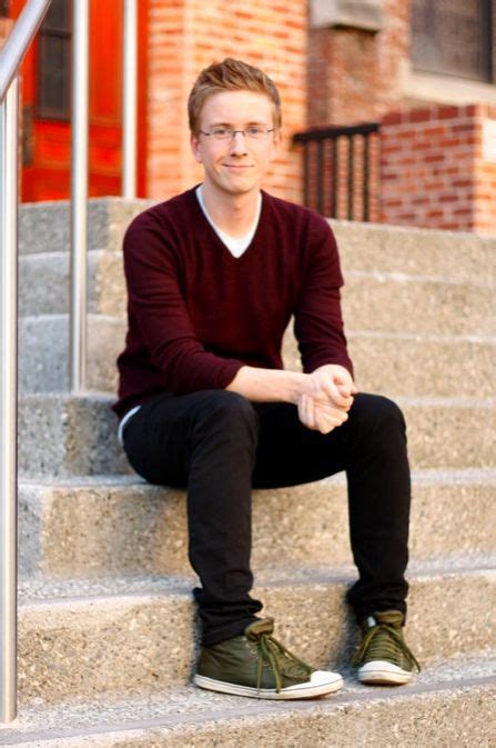 nerdish dude  glasses tyler oakley black skinnies fall outfits men