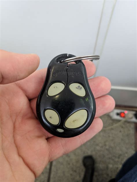 Брелок а6 без обратной связи — Mitsubishi Lancer IX, 1,6 л, 2005 года ...