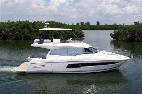 2019 Prestige 460 Flybridge Yacht For Sale Br2958 Jlapm The Hull