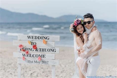 Bỏng mắt với bộ ảnh cưới bikini cực sexy của cặp trai tài gái sắc tại phú quốc