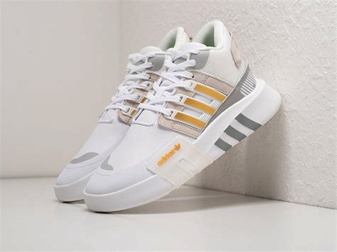 Кроссовки Adidas EQT Bask ADV V2: купить в магазине Хасл по доступной цене