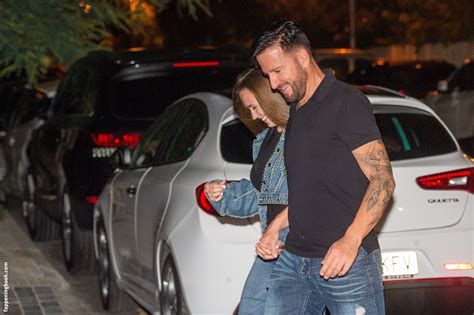 Laura Muller Nude The Fappening Photo FappeningBook