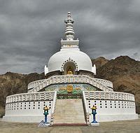 Shanti Stupa, Leh Ladakh| History, Photos and Timings