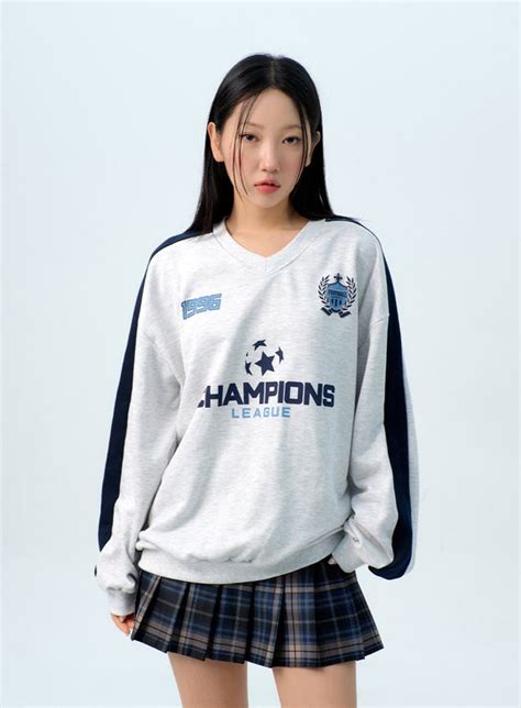 Hot Sexy Daisy Choi Bikini Pics