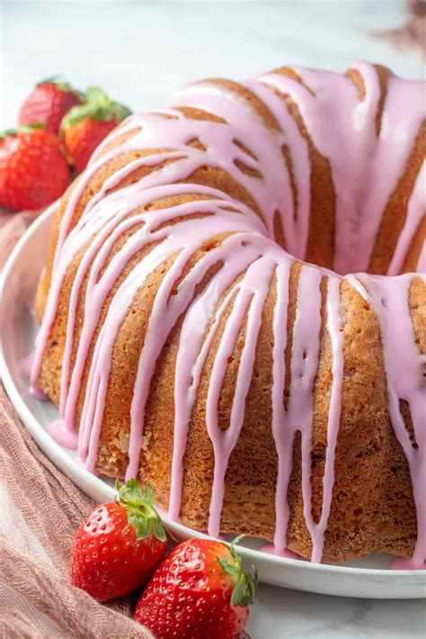 Strawberry Shortcake Pound Cake