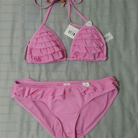 Pink Ruffle Triangle Bikini Set Women S Fashion Swimwear Bikinis Swimsuits On Carousell