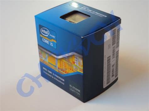 Intel Sandy Bridge: Fotos eines Intel Core i5-2500K mit Kühler und ...