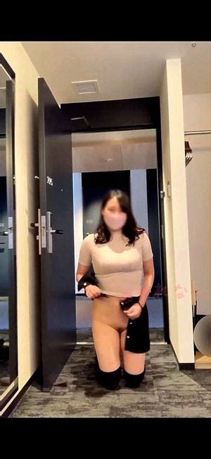 Amatを視聴 Solo Exhibitionist Babe Porn SpankBang