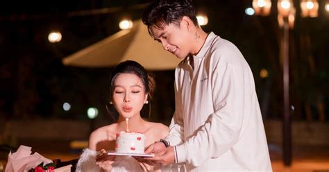 V Hot Girl C A H Quang Hi U Mang B U V N G I C M C Ch Ng C Ng Chi U B O D N Tr