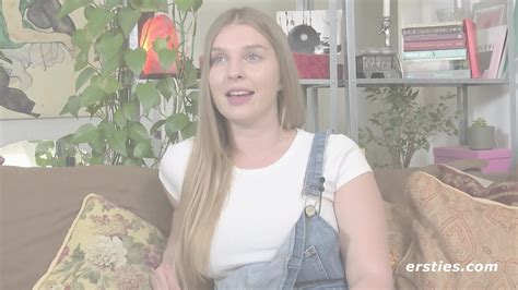 Ersties Sexy Blonde Babe Gets Herself Off