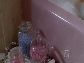 BELA NOITE PARA VOAR NUDE SCENES AZNude