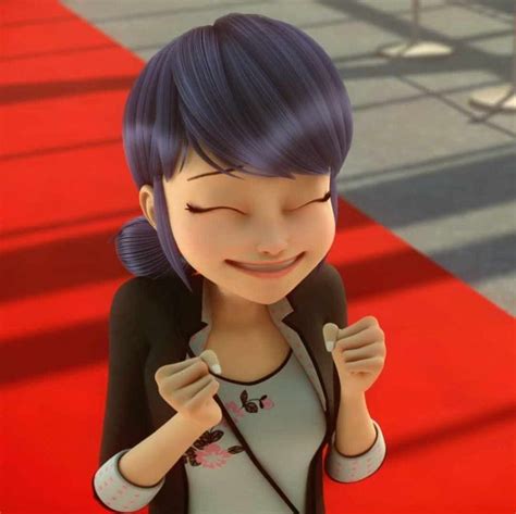 Pin By Emily Vos On Cartoons Comics Miraculous Ladybug Anime Ladybug Hot Cheerleaders