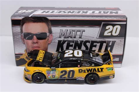 Matt Kenseth 2017 Dewalt Last Ride Raced Version 124 Nascar Diecast