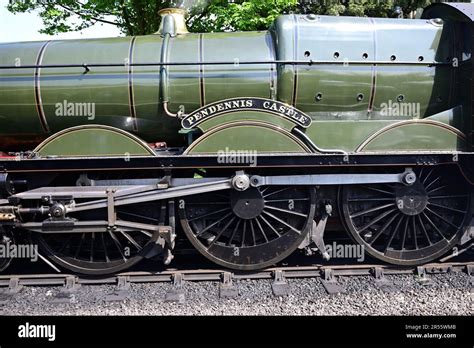 GWR 4073 Class Locomotive No 4079 Pendennis Castle At The