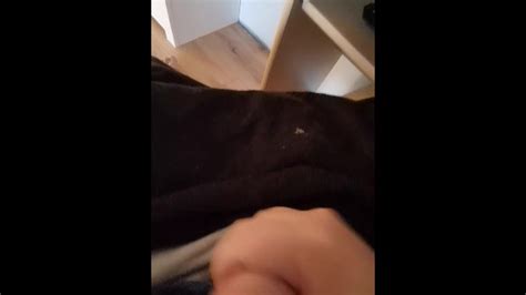 打手枪以精液结束 Pornhub Gay