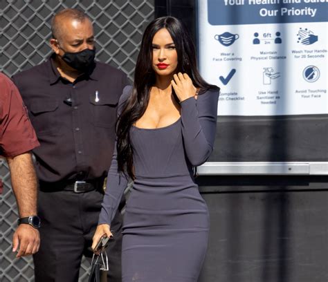 Megan Fox Sexy Cleavage Hot Celebs Home