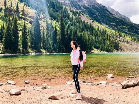 Chào hè cùng hot girl nhà F xứ cờ hoa