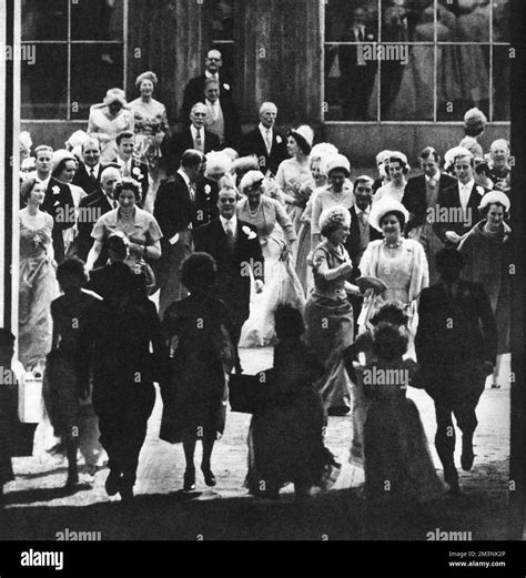 Wedding Of Princess Margaret The Going Away Stock Photo Alamy