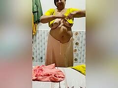 Today Exclusive Desi Bhabhi Showing Her Boobs And Pussy PornZog Free Porn Clips