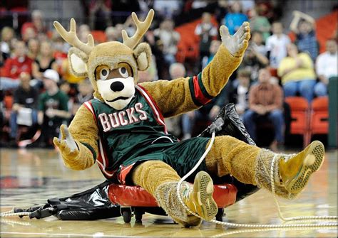 Bango Milwaukee Bucks Sportsmascots Wikia Fandom