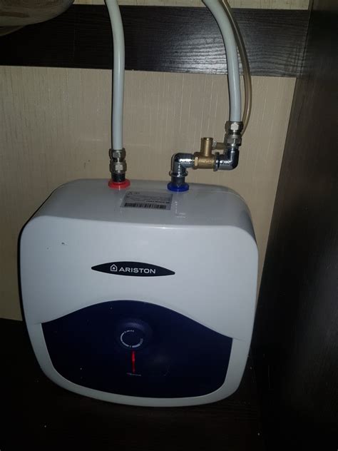 ᐉ Бойлер Ariston Blu Evo R 10U/3 купить по цене по запросу грн. в Киеве ...