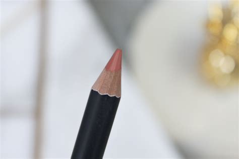 Out A Pout Nude Pink Morphe Beautiful Disaster