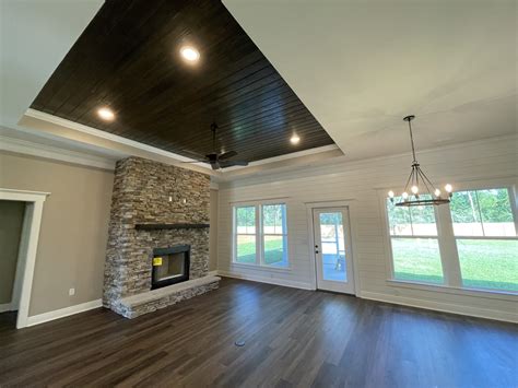 Real Estate - Hartsfield Construction