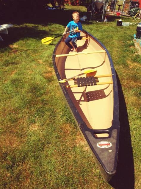 Old Town Discovery 16 Canoe For Sale From United States